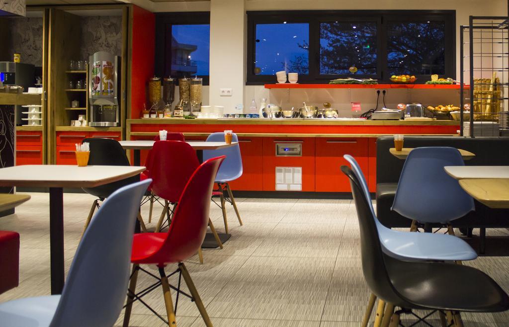 Hotel Ibis Soissons Esterno foto