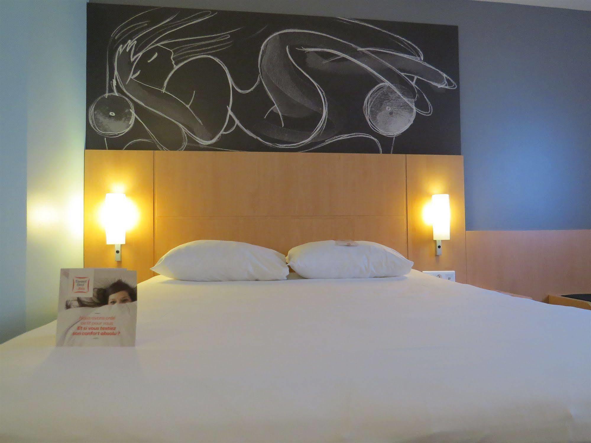 Hotel Ibis Soissons Esterno foto