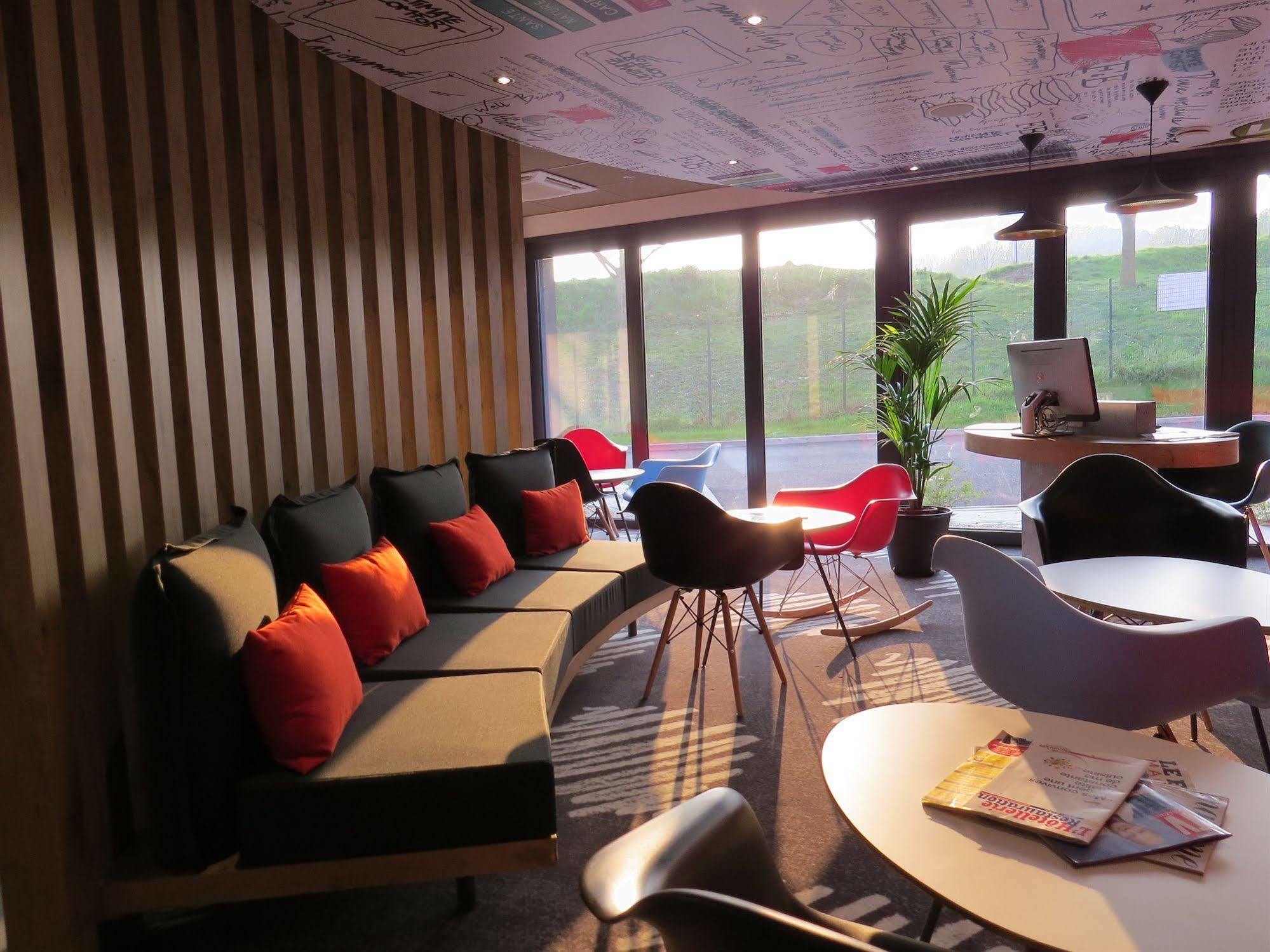 Hotel Ibis Soissons Esterno foto